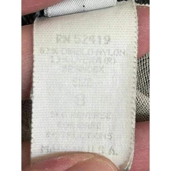 Vintage 1980s La Blanca Black One-Piece Swimsuit – Textured Fabric, Thick Strap - Picture 9 of 10